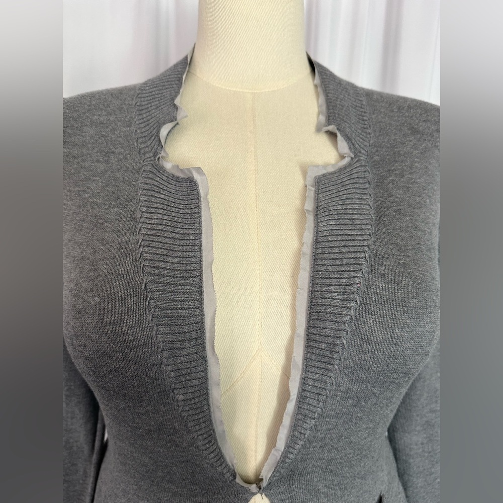 Banana Republic Gray Knit Cardigan | Ruffle Trim | Size M (1223) - Picture 7 of 11